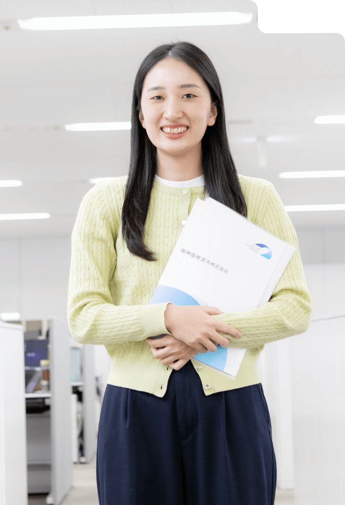 阪神国際港湾株式会社の社員インタビュー 営業課 / 事務職